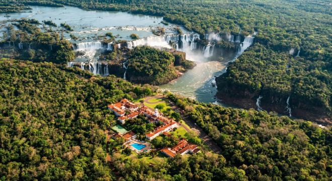 Aerial shot of the Belmond Das Cataratas Hotel in Brazil's Iguazu Falls on an In-Style small group tour